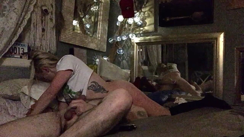 Ronjon0069: Кладусь, играю