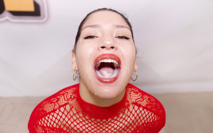 Bukkake Latin: 拉丁语 - Rosex Argentina Culona 按公升接收精子。