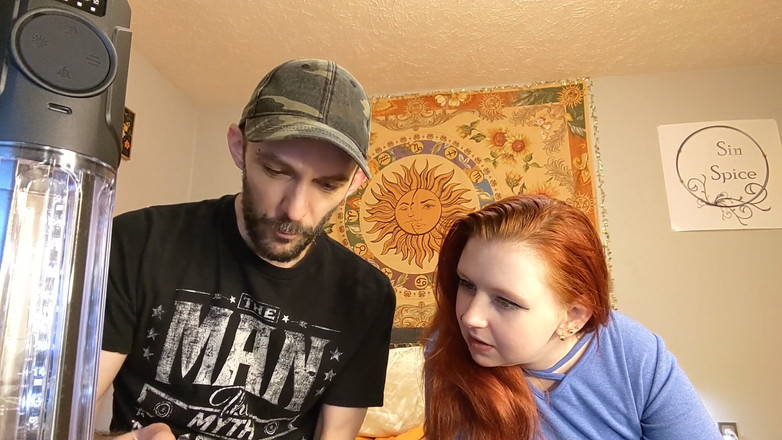 Sin Spice by Sophia Sinclair and Jasper Spice: Pompa Penis Lampu Merah Titanium Moiame Unboxing