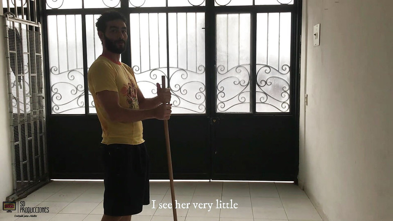 Emma vict: 我的邻居邀请我喝咖啡，最后我操了她 - 西班牙语色情