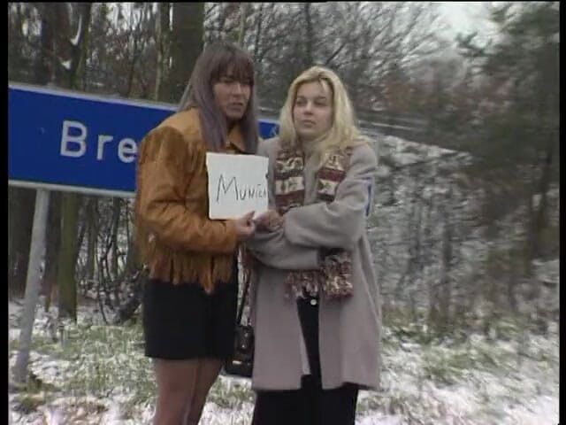 Lucky Cooch: Junge anhalter auf der autobahn interviewt