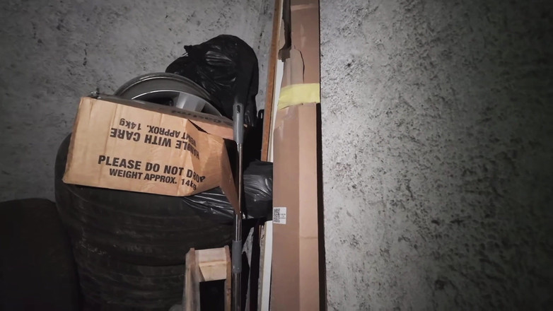 Alex e Bianca: 我的邻居敲响门铃并请求我帮忙...我通过操她来帮助她。