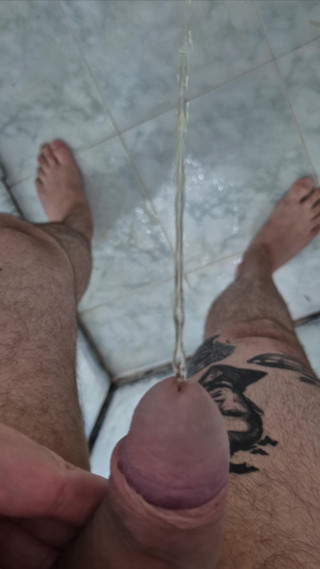 Lkdick8: Shower Pee Fetish - Slow Motion