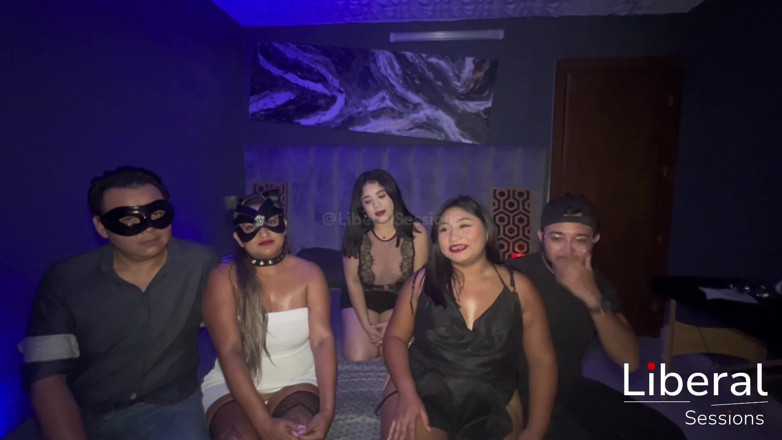 Liberal Sessions: Swinger Couples Exchange Wife Swap - Beatriz and Caro