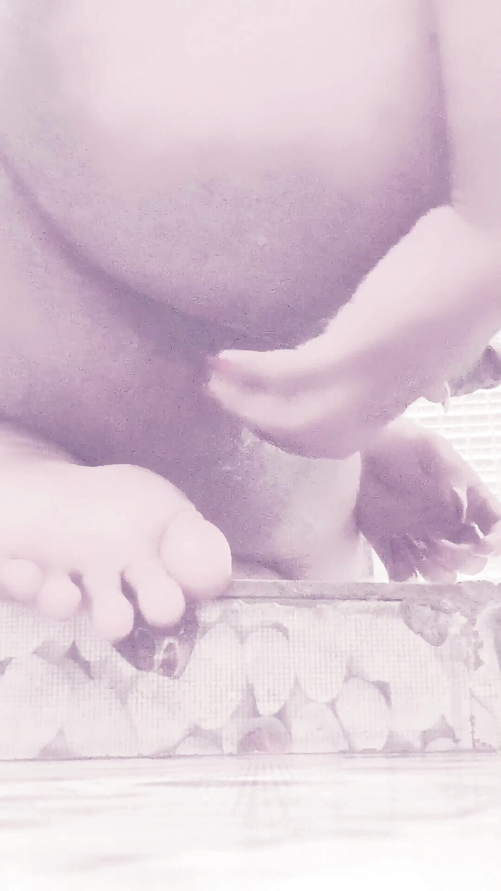 Afsana: Luna Taylor Stora naglar fingrar i min röv