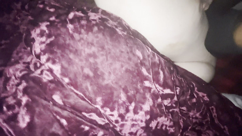 Mariecream: 我把精液从他的大黑屌中夹出来