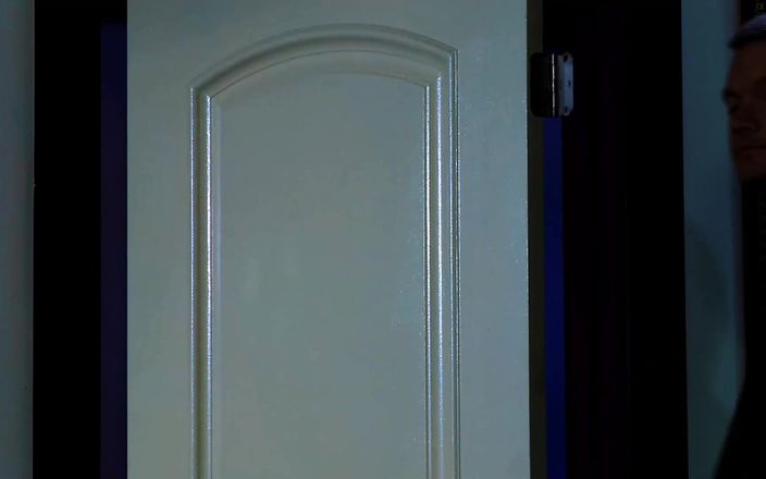 FapFlare: スーパーヤリマンのナタリー・ノートン、ダニカ・ディラン、ジェマ・マッセイが激しく犯される