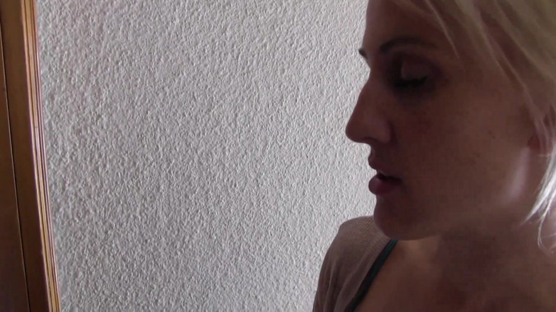 Lesbian Illusion: Hard lesbian sex with an imminent milf