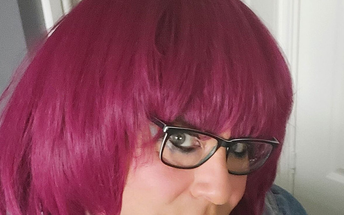 Juniperberi29: jeans e dildo