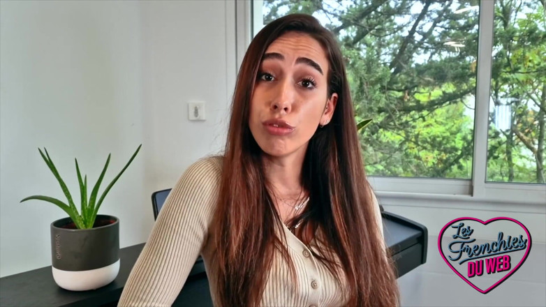 The Frenchies of the web: Camila, a Not-so-shy Young Minx, Wants to Be Fucked
