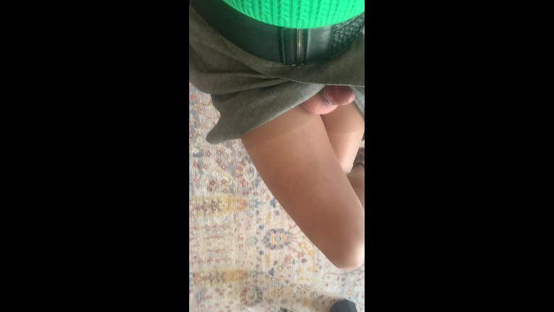 cd_aysemmm: 我没有穿内裤去面试