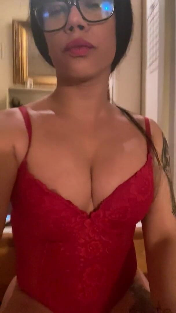 Tgirl Yaritza Vega: Au niveau du reggaeton