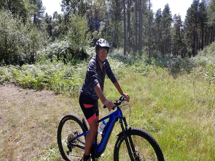 Andy: Obrigado novamente por gozar e assistir