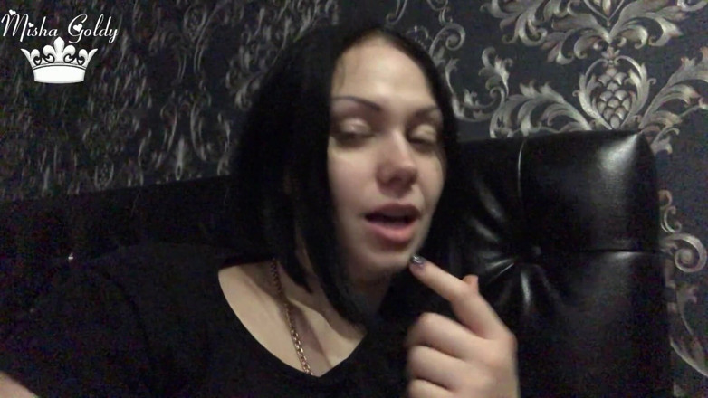 Goddess Misha Goldy: 童貞変態をロック