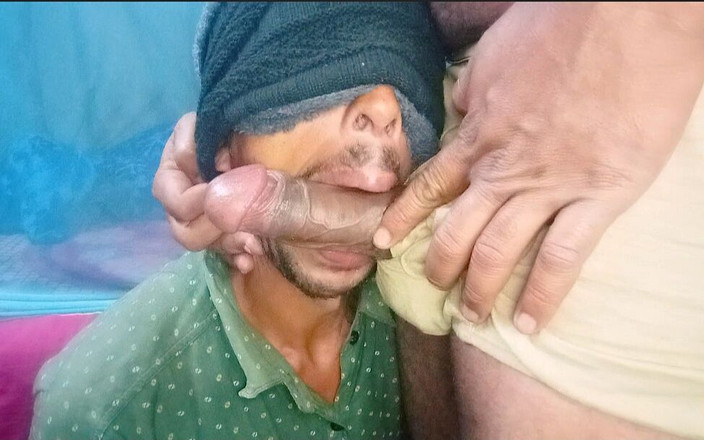 Assam sex king: Indická Desi Gay Ghush Zezadu Šukání od žhavého sexy chlapce Assam01