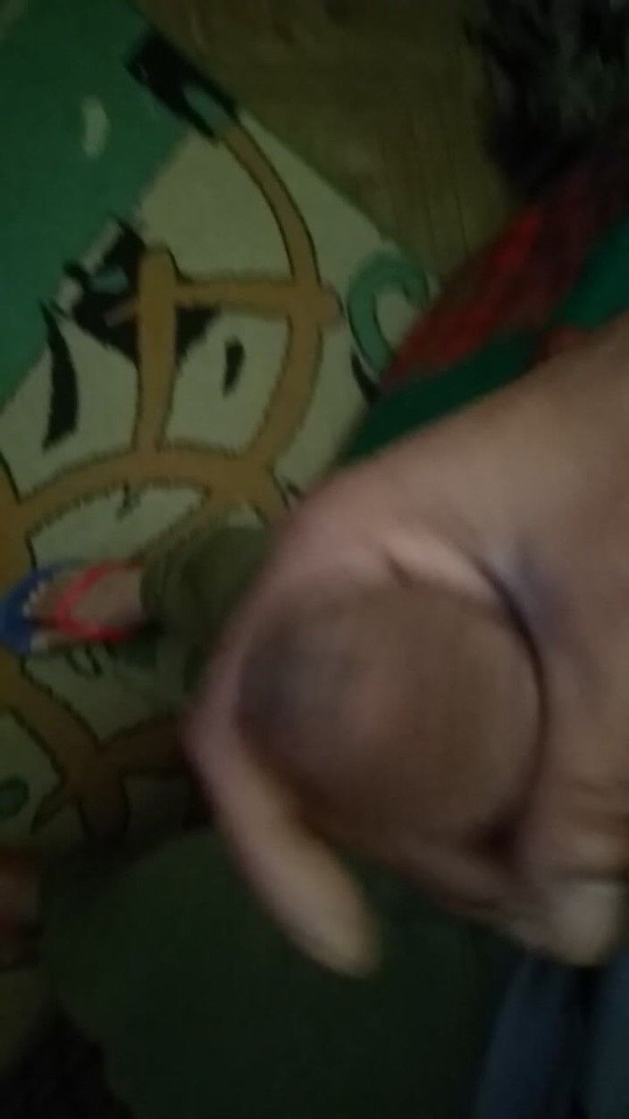 Smnthushara: Kluk si užívá