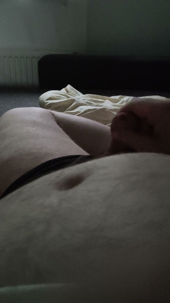 Runkaren32: Masturbuję się