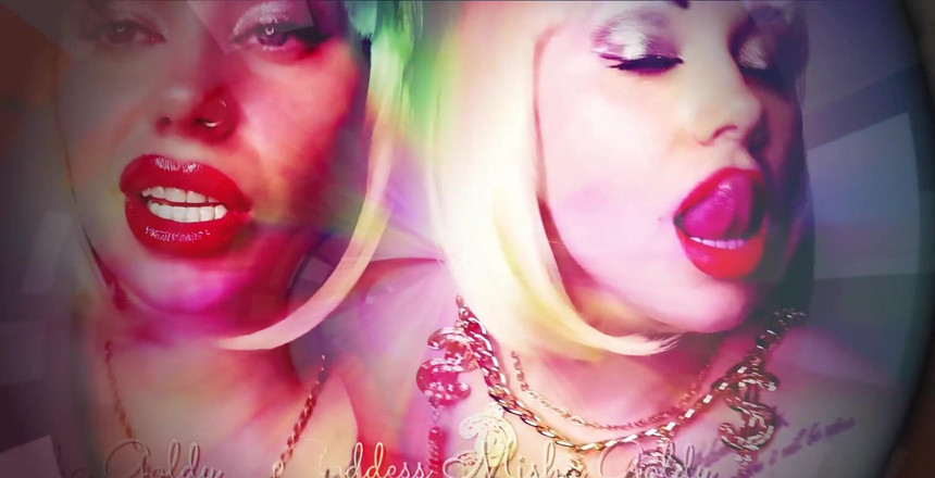 Goddess Misha Goldy: Dua wanita cantik menggodamu dengan bibir merah mereka! Mereka tahu...