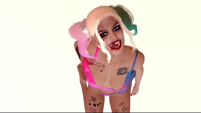 The Scenes: Povzbuzení joi obličeje Harley Quinn