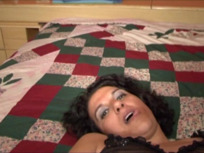 King Of Amateur: Vagina Berbulu Wanita Berbudi Luhur