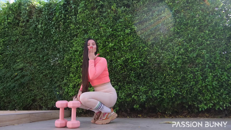 PassionBunny: Antrenament Cu Passionbunny - Ziua 3 - Deadlifts