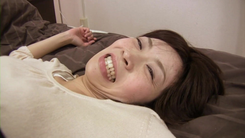 Japan Lust: Japanese wife invited and banged by a hard cock