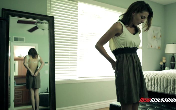 New Sensations: Kiera Winters - sztuka masturbacji