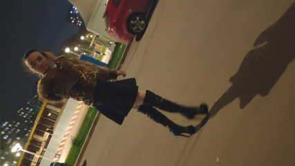 Ponny Letany: Sissy Ponyboy va a negozio e agisce in pubblico in...