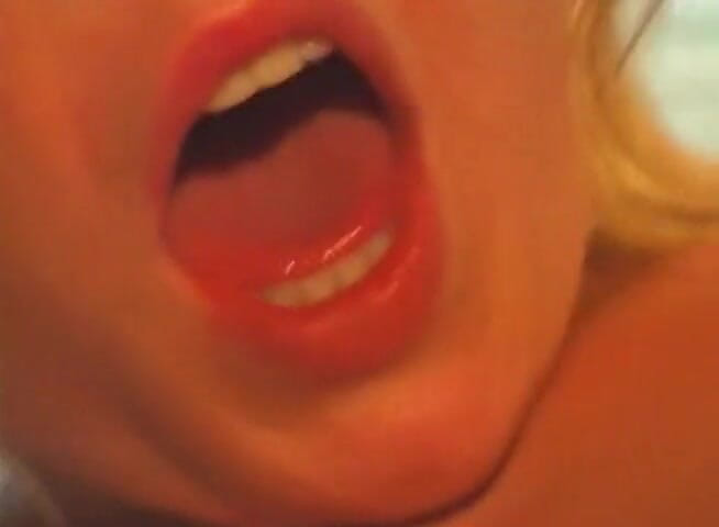 Face Bangers: Blonde riding cock of her new boyfriend