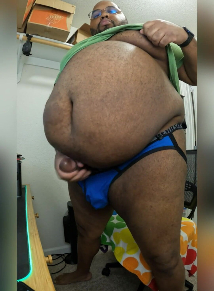 Blkhole420: 周四早上按摩枪工作