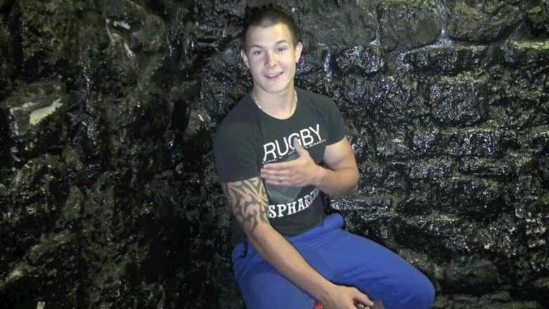 Crunch Boy: Real beautiful straight sucked by gay