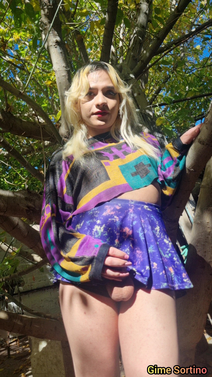 Sol Sortino: TS Cumshot in the Garden