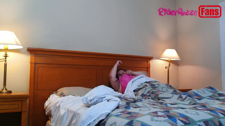 Riderqueen: Videos for Fans: My Stepson Comes to My Bed to...