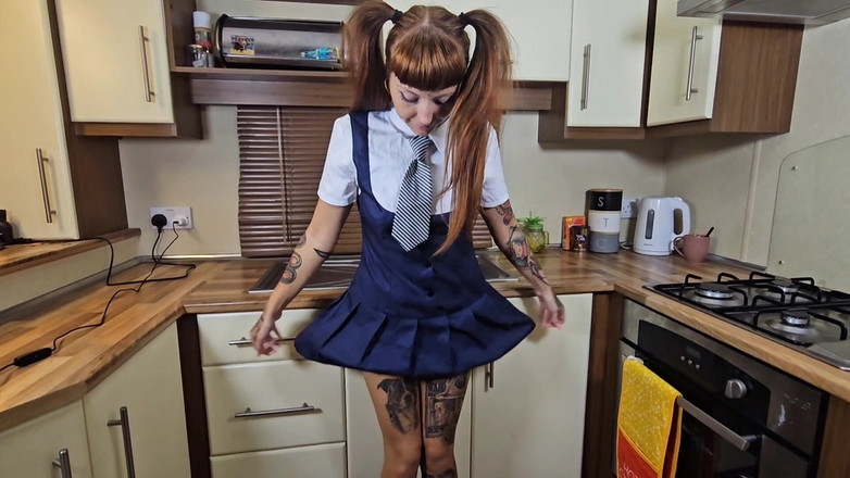 Yourfavecumslut: Pisciata disperata mutandine ammollo