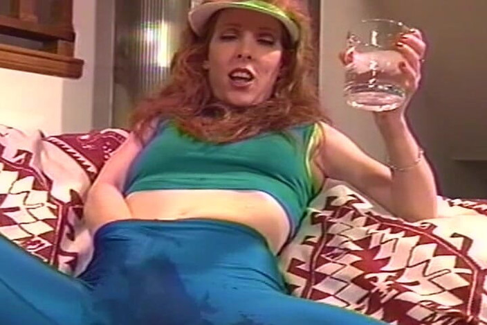 Lovers Of Vintage: ジンジャーベイブアナルはテニスの試合後に犯されました