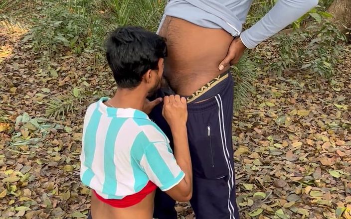 Indianboysayan [deactivated]: Twink knullar i djungeln av asiatiska BBC kuk kropp fitness...