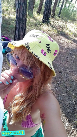 Sasha Bikeyeva: Kinky selfie - quick fuck in the forest. Blowjob, ass licking,...