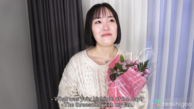 Tenshigao: Hana Kawamura Är i en trekant idag suger och knullar två...