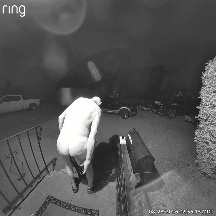 Ridge Runner: Solo Dildo Play in Front Yard - Exposed for All to...