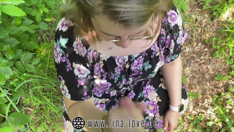 LinaLove_: Pelacur?!? Biarin petani ini ngentot dan crot di dalam memeknya...