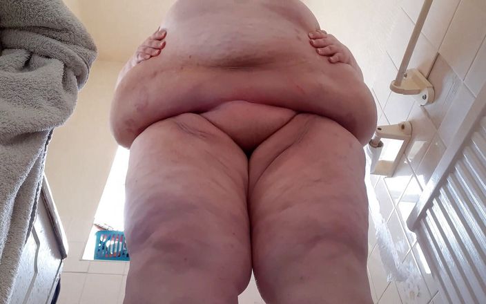 SSBBW Lady Brads: SSBBW BBW gigantess fupa ciężki oddech