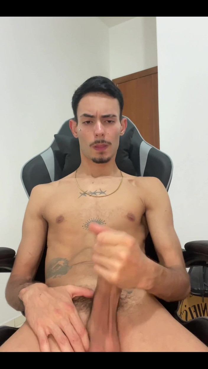 Heitor Bauman OFC: J’ai dit toutes les choses coquines que je voulais te...