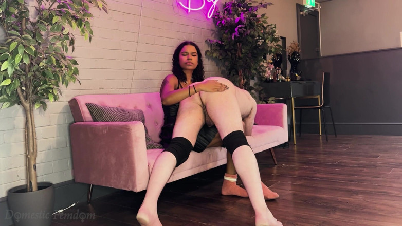 Domestic femdom: Nalgadas En El Calck De Nalgadas