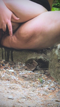 Pisse dans la nature