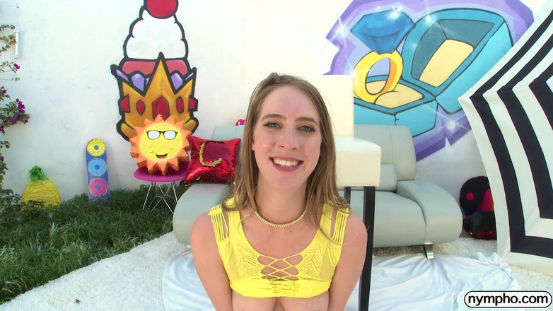 Nympho: 젖고 야생의 케이던스