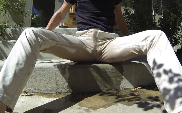 Golden Adventures: Khaki pants turn see-through with piss