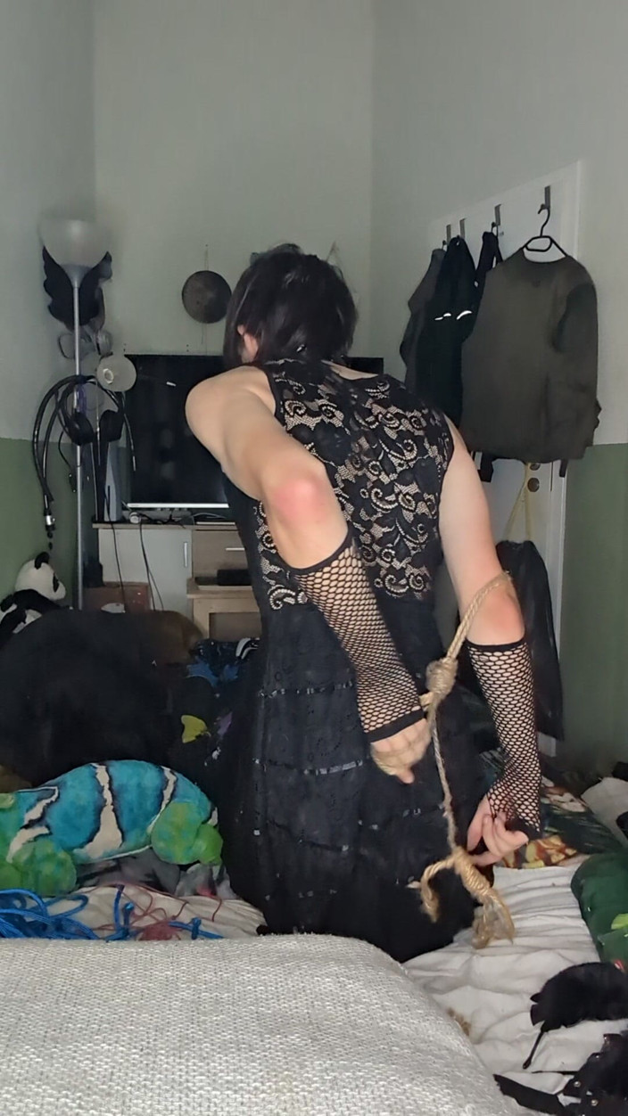 AJ_the_catgirl: Littel Rope Expirement in Dress
