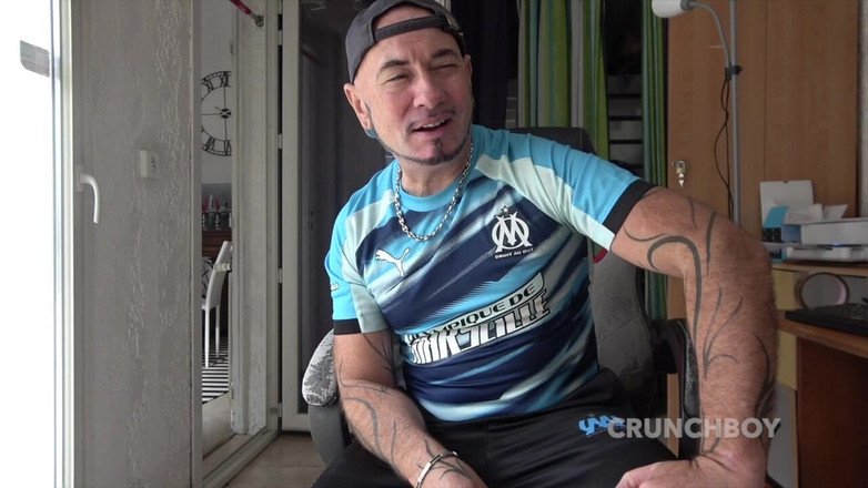 Crunch Boy: Der große Schwanz meines Freundes