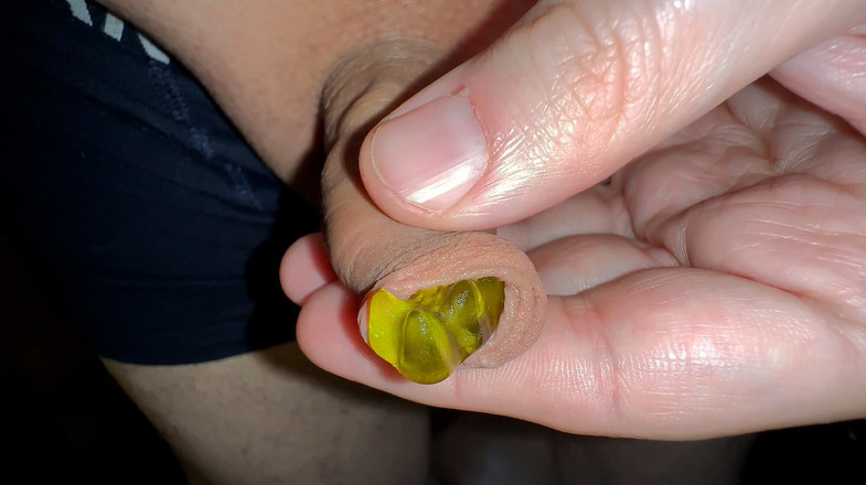 Wichskumpel: Game kulup kontol kecil yang becek