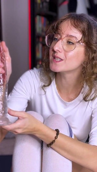 JOI — ваш фітнес-тренер пристрасно ставиться до вашої — French Geek Girl